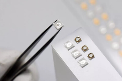 LG Introduces LED Light Disinfects Its Environment