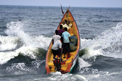 Use of LED Lights in Fishing to Attract Penalty in Maharashtra