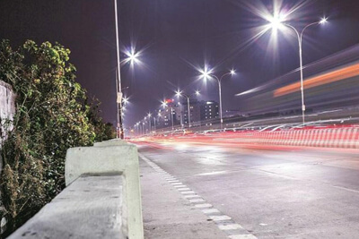 Eradicating Unsafe Dark Spots in New Delhi with LED Streetlights