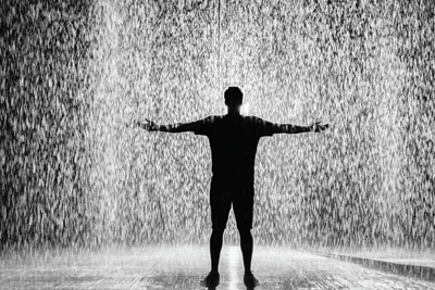 Generating Electricity from Rain to Light 100 LED Lights
